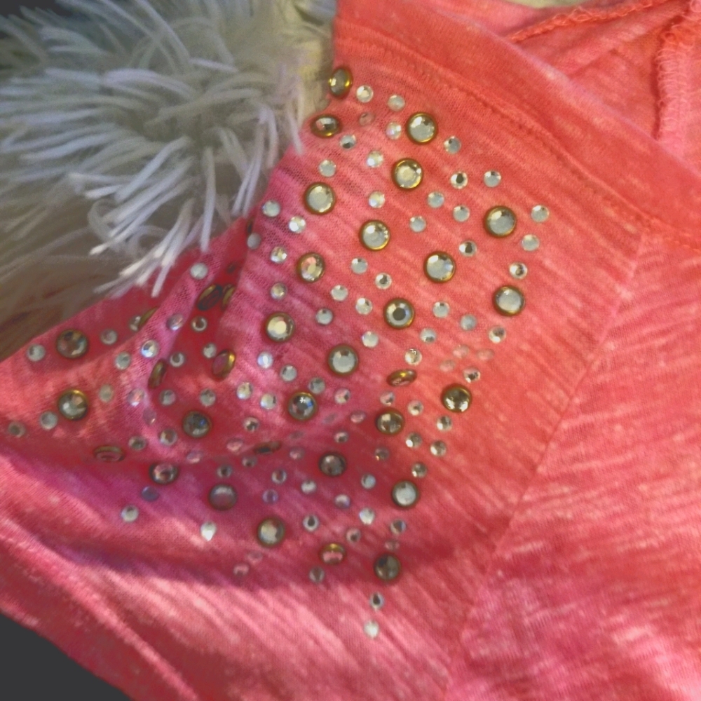 High/low neon pink tee